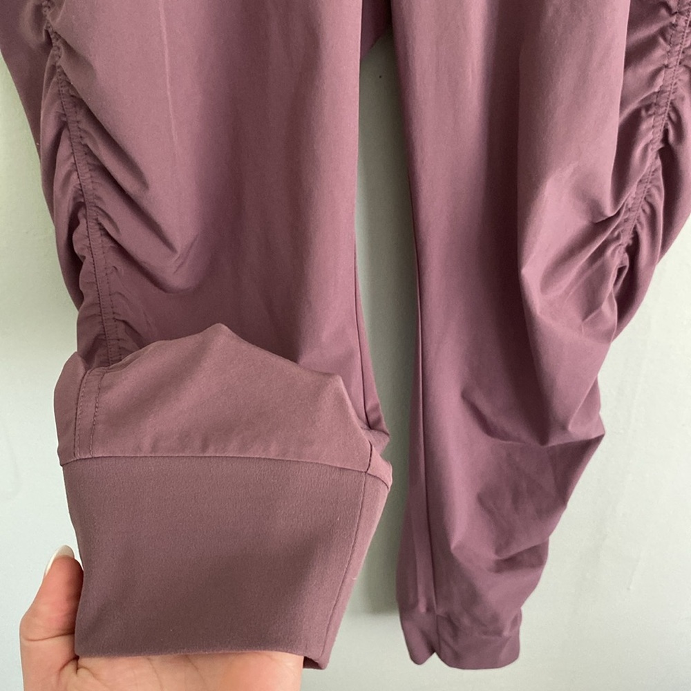 Athleta Women’s Attitude Pants Joggers Purple Size 4 - Picture 5 of 7